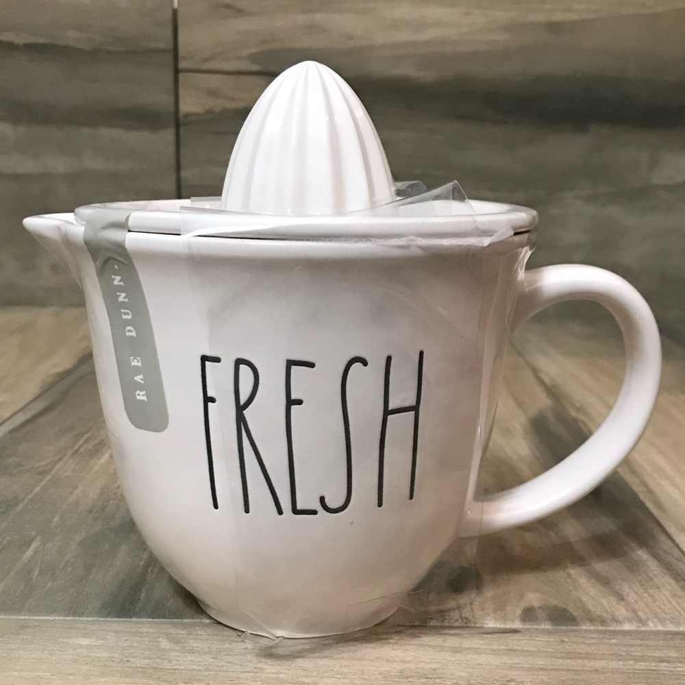 Rae Dunn FRESH Juicer